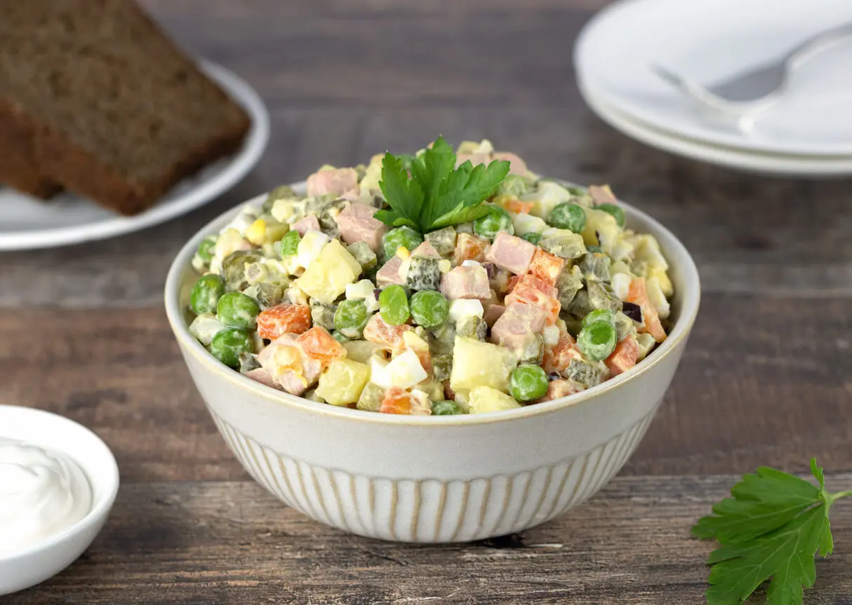 Bol de ensaladilla