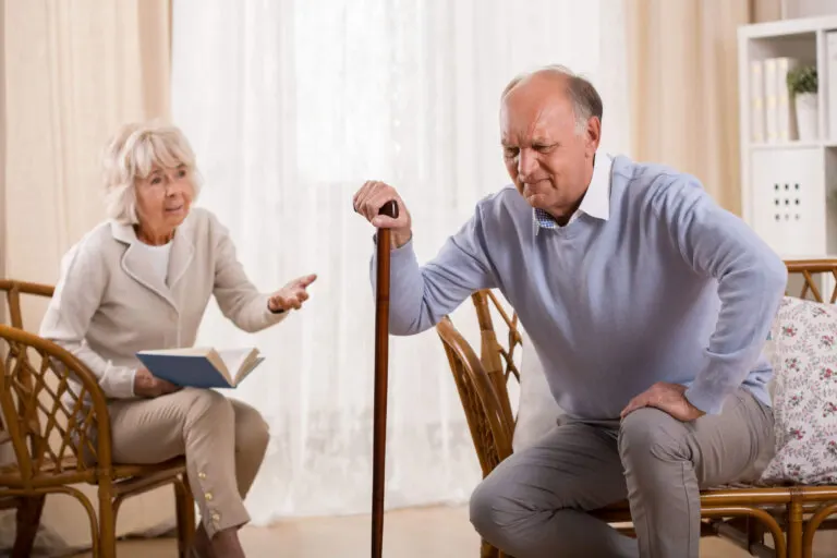 Síndrome post caída en adultos mayores