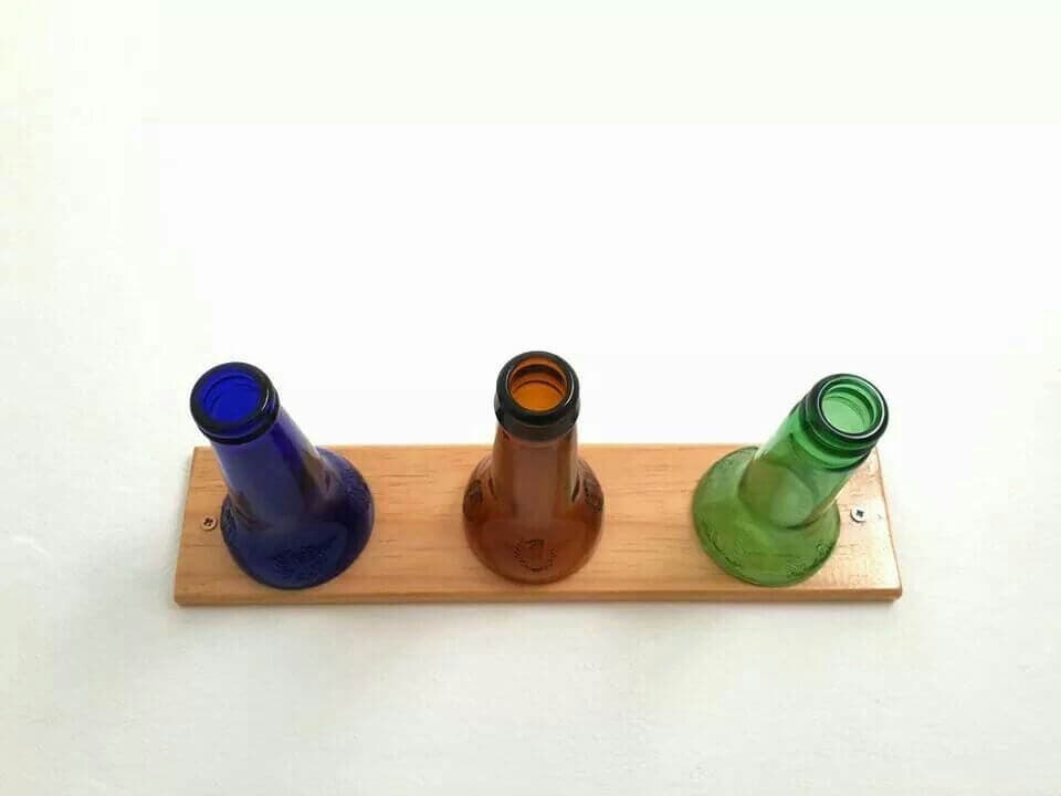 hacer un perchero con botellas