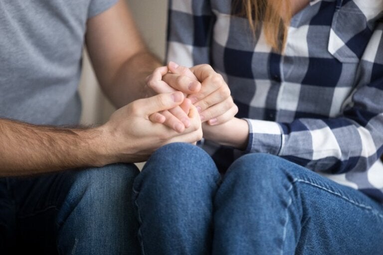 8 pasos hacia la curación cuando tu relación se está desmoronando