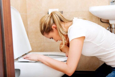 Cómo combatir los vómitos con remedios naturales: 7 soluciones