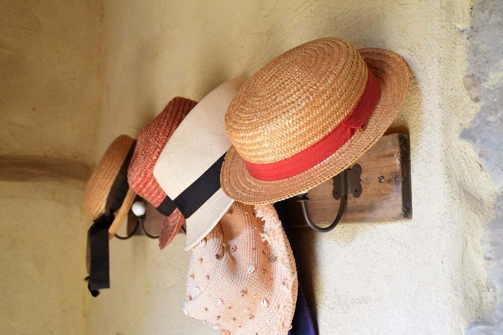Закачалка за шапки
