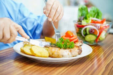 Restricciones alimentarias para los pacientes neutropénicos