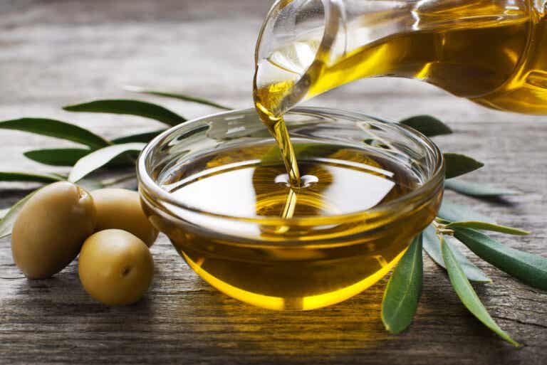 El rol del aceite de oliva en la dieta para la hipercolesterolemia