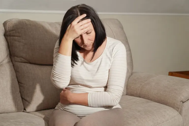 Remedio con jengibre para los cólicos menstruales