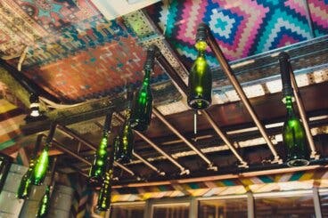 4 ideas para hacer lámparas con frascos y botellas