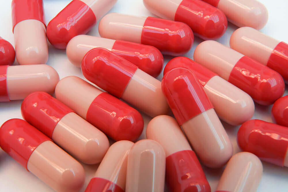 Fármacos antiácidos y protectores gástricos contra la Helicobacter pylori.