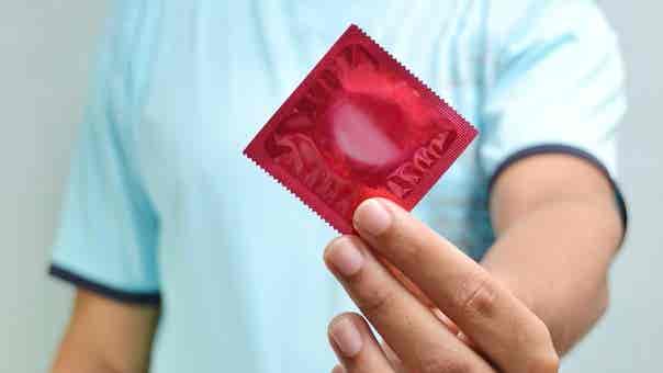 El preservativo es el método más eficaz para prevenir el micoplasma genital