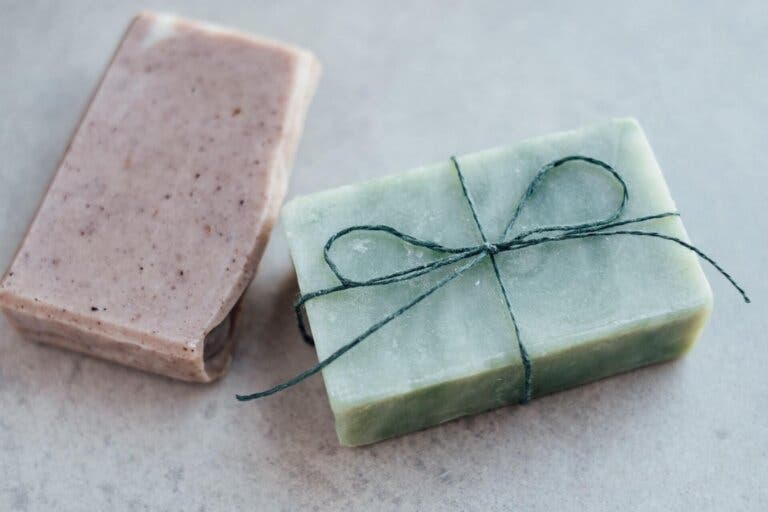 Cómo hacer jabón de aloe vera sin sosa cáustica