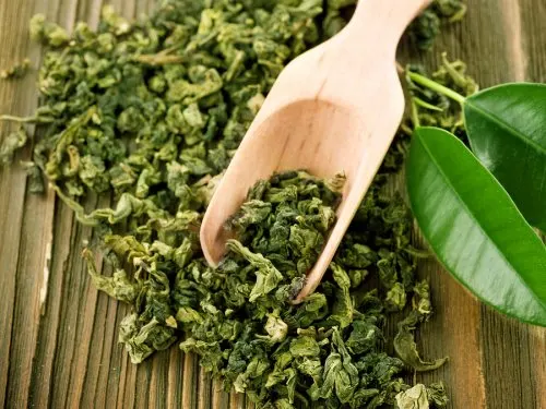 Té verde para combatir el acné