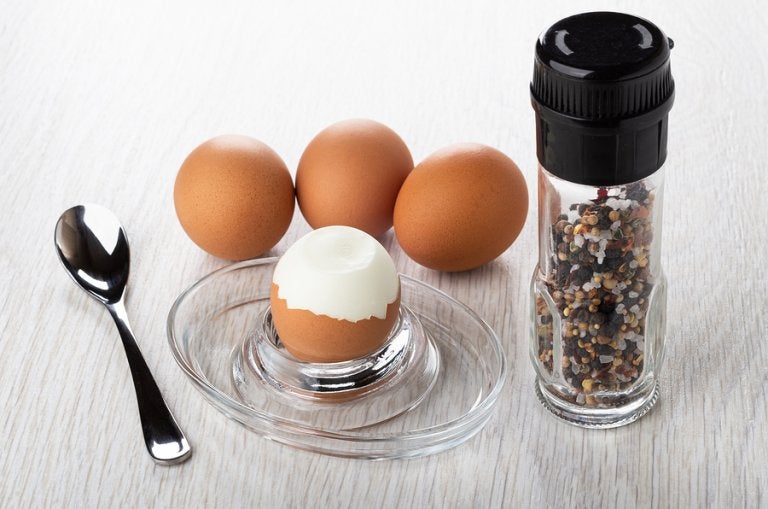 ¿Con qué frecuencia es sano comer huevos?