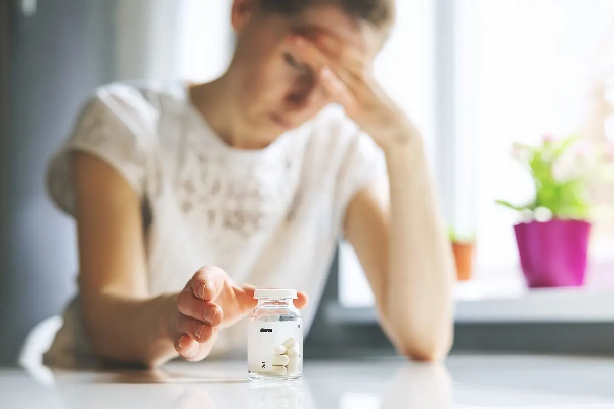 Mujer con depresión no puede llorar.