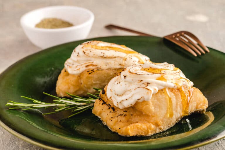 Bacalao gratinado con mahonesa