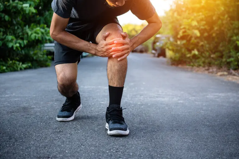 ¿Qué es la hiperextensión de rodilla?