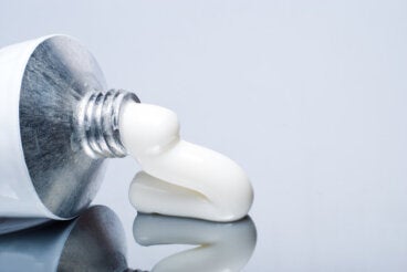 Canestén: usos y efectos secundarios