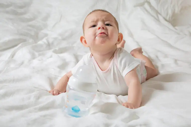 ¿Por qué babean tanto los bebés?