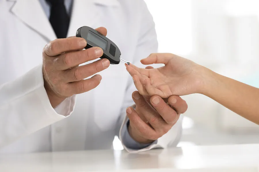 ¿Qué es la hiperglucemia?