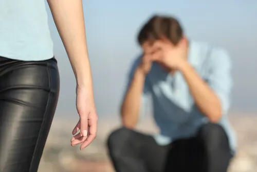 Pasos para salir de una relación adictiva