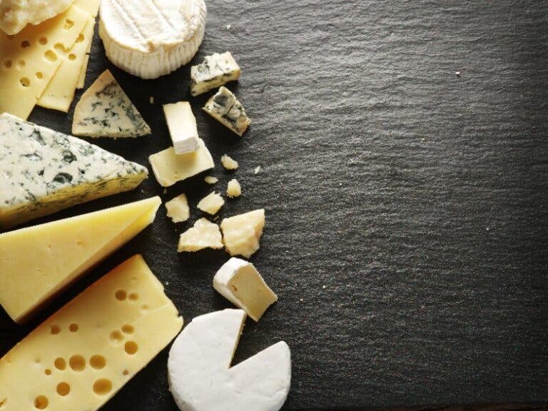 ¿Cuánto queso podemos comer al día?