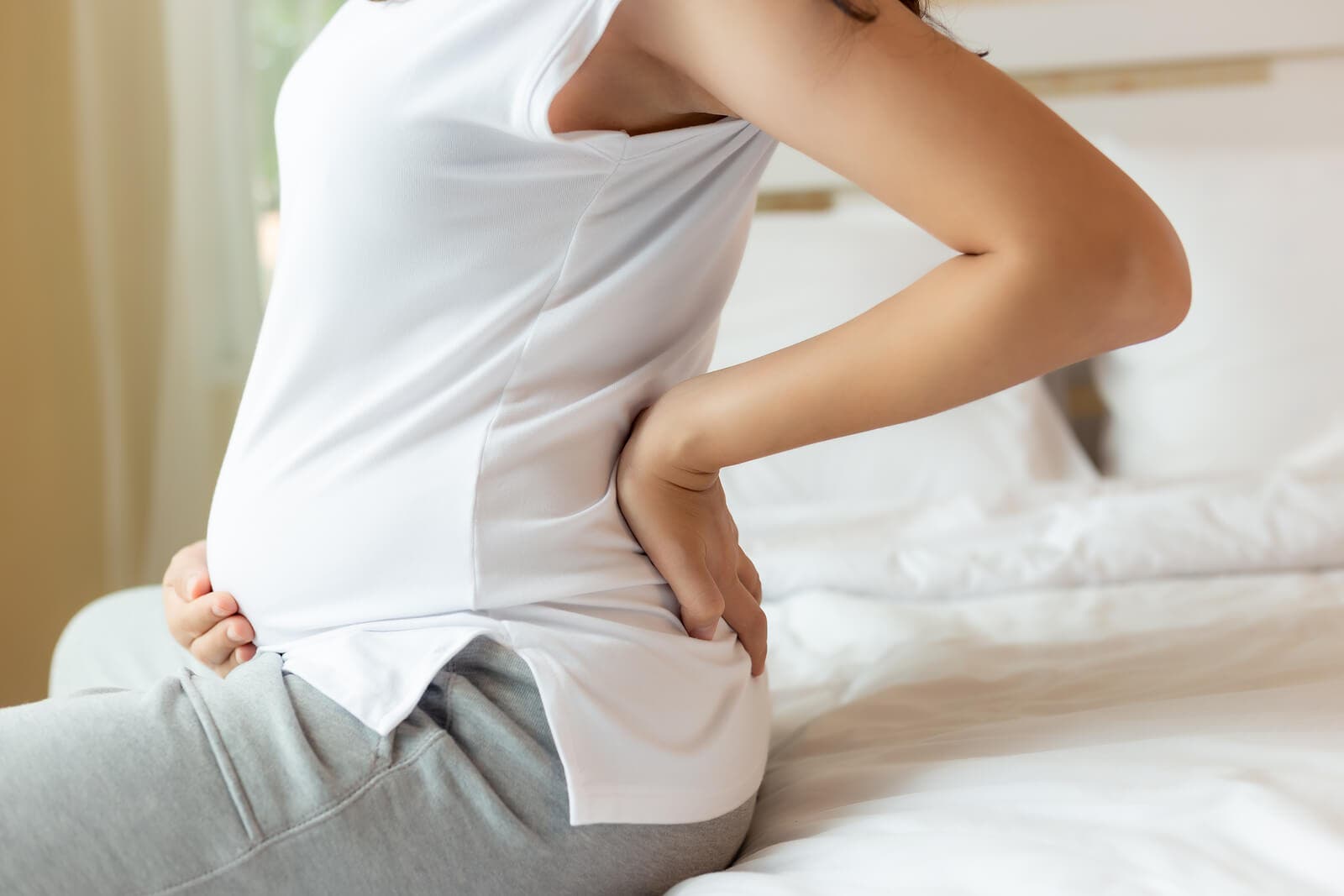 El embarazo es una de las causas del prolapso genital femenino.