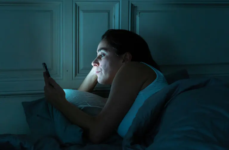 Insomnio tecnológico: ¿de qué se trata?