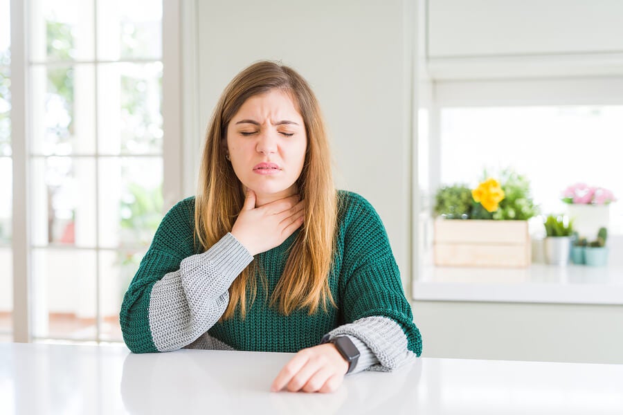 ¿Cómo calmar la irritación de garganta?