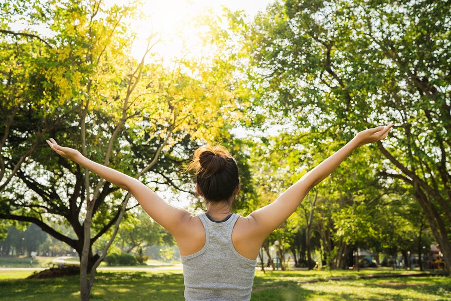 Persona al aire libre haciendo ejercicio