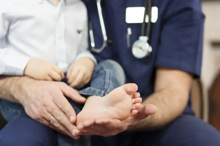 Verrugas plantares en niños: ¿cómo eliminarlas?