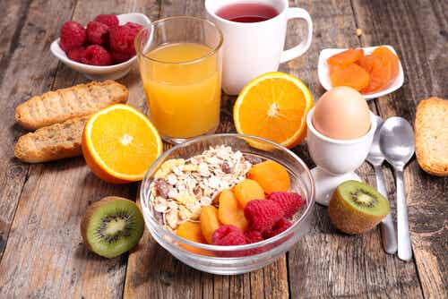 desayuno fuerte es desayuno saludable
