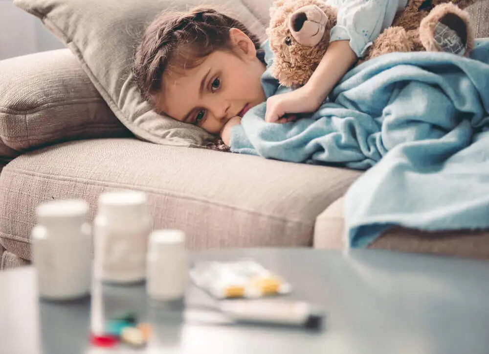 Medicamento para un niño con hidronefrosis.