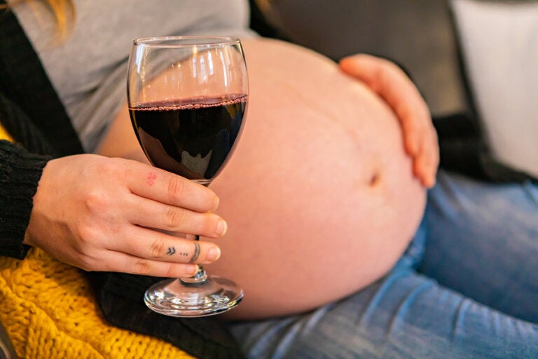 El síndrome alcohólico fetal: ¿cuáles son los riesgos?