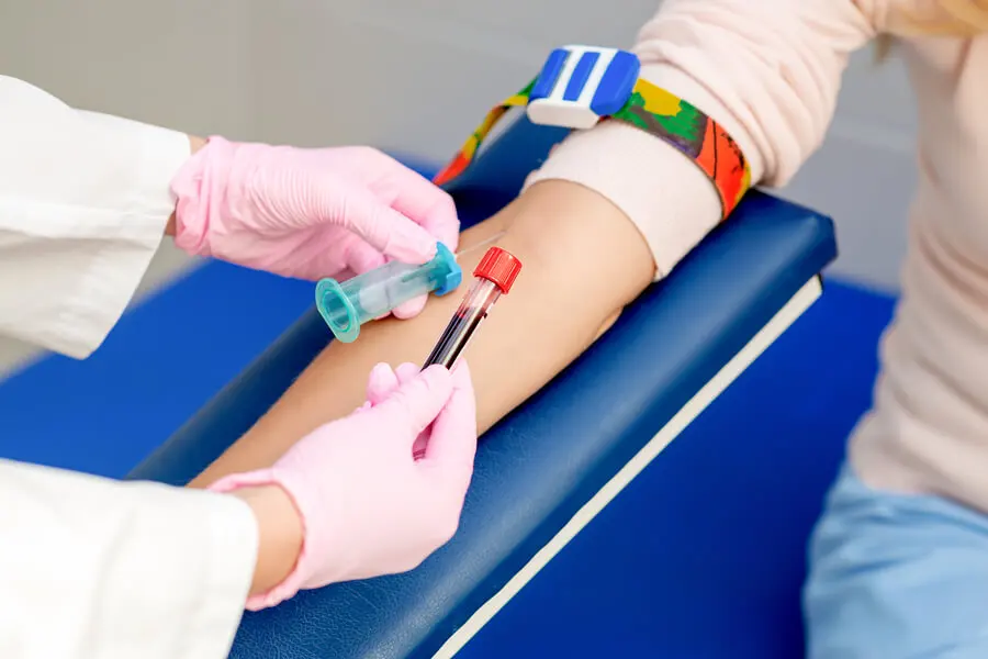El ayuno antes de un análisis de sangre