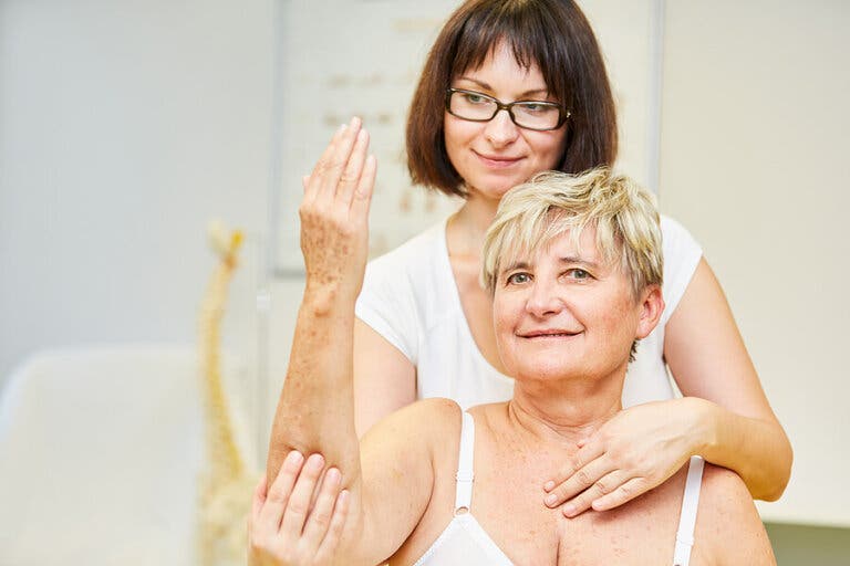 Tratamiento para pacientes con bursitis de codo