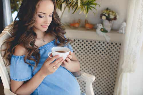 Té en el embarazo: todo lo que debes saber