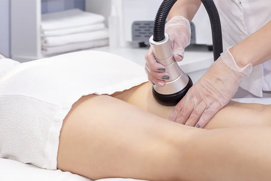 Cavitación en un tratamiento de spa.