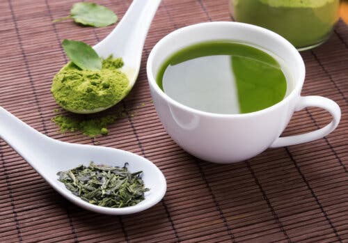 Té verde para cuidar el hígado