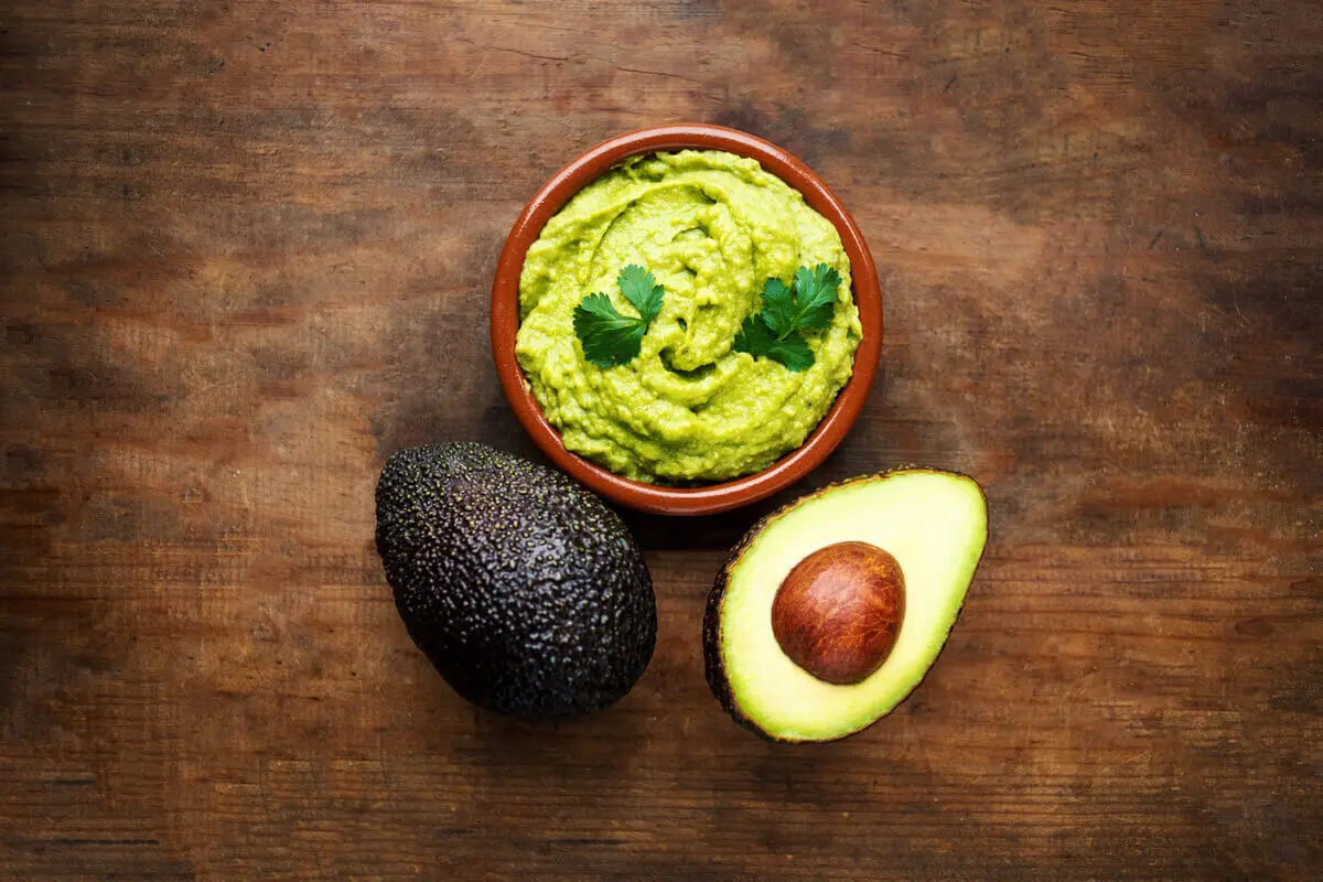 Trochę guacamole.