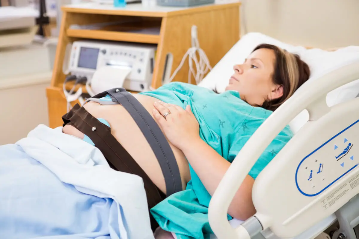 Monitoreo fetal en madre hipertensa.