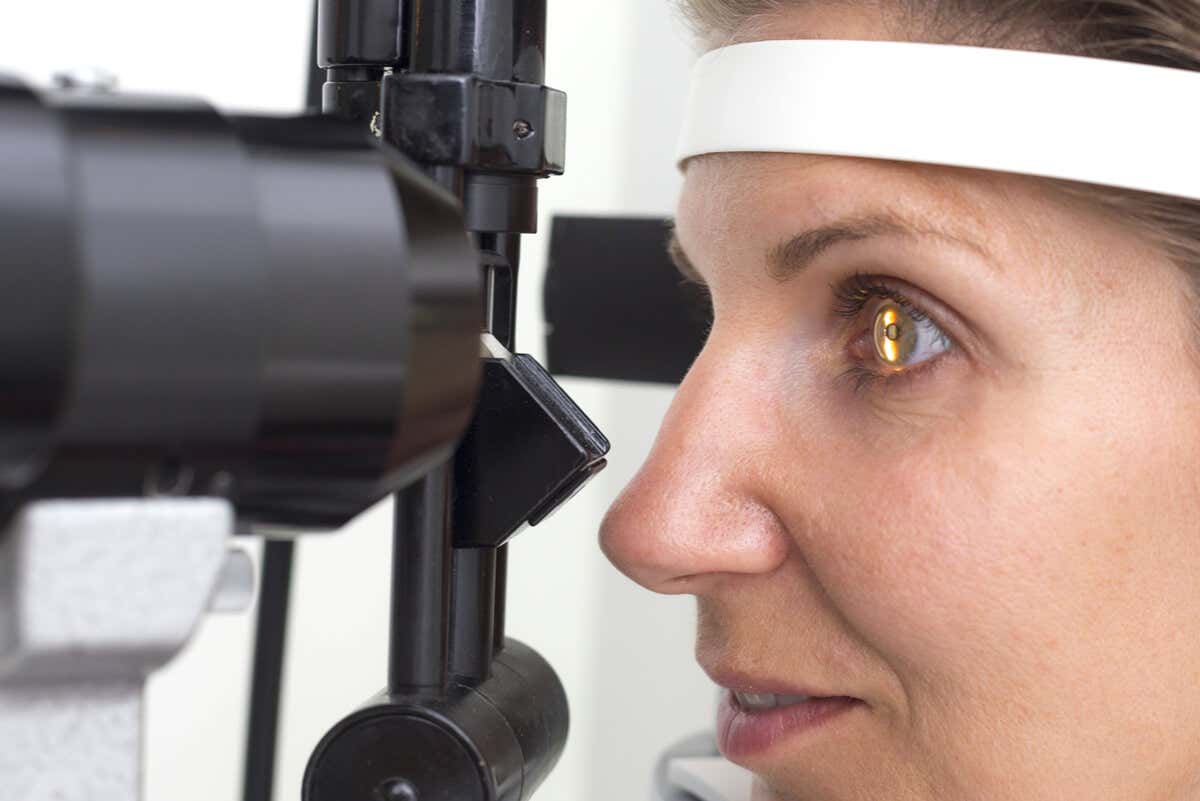 Examen de la vue selon l'AOA.