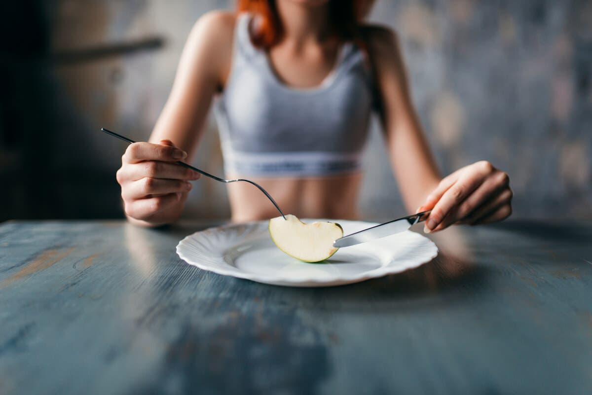 Mujer con algún tipo de anorexia nerviosa