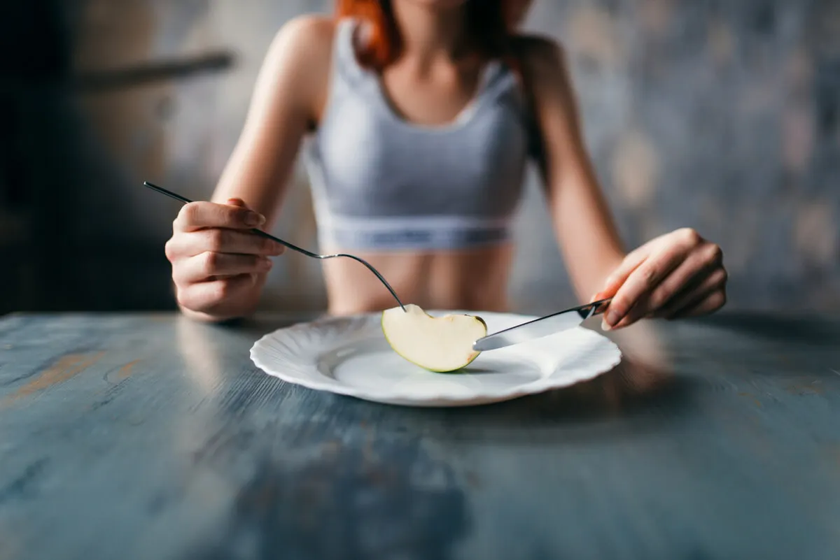 Mujer con algún tipo de anorexia nerviosa