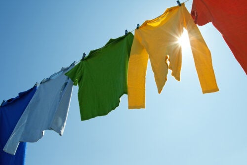 ¿La ropa nos protege del sol?