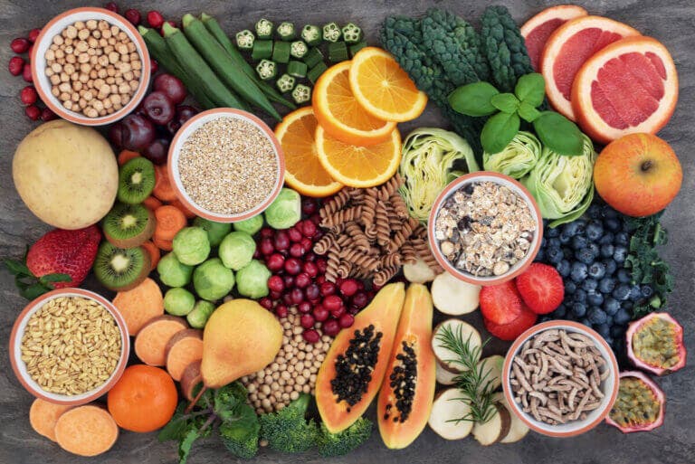Alimentos que combaten la inflamación y la grasa en el vientre