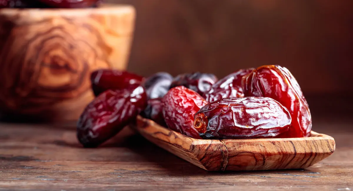 Dátiles son alimentos con fitoestrógenos.