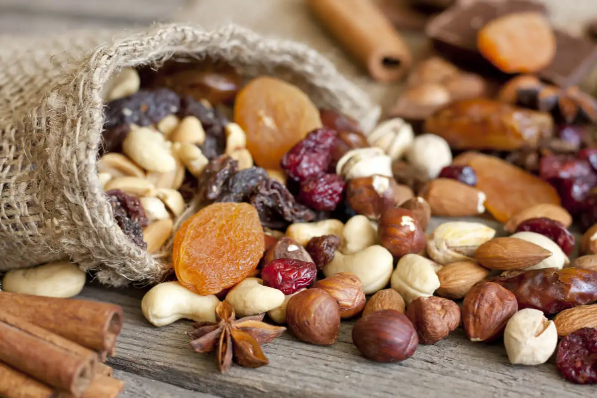Frutos secos en un tazón