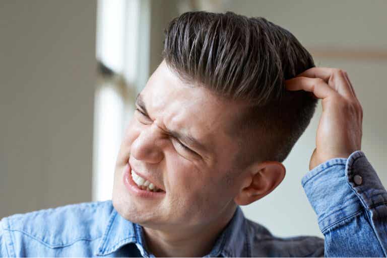¿Cómo tratar la irritación en el cuero cabelludo?