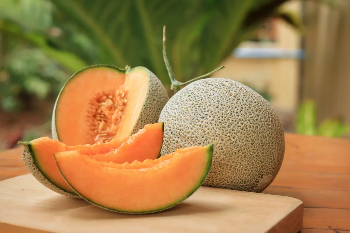 Fruta cortada.