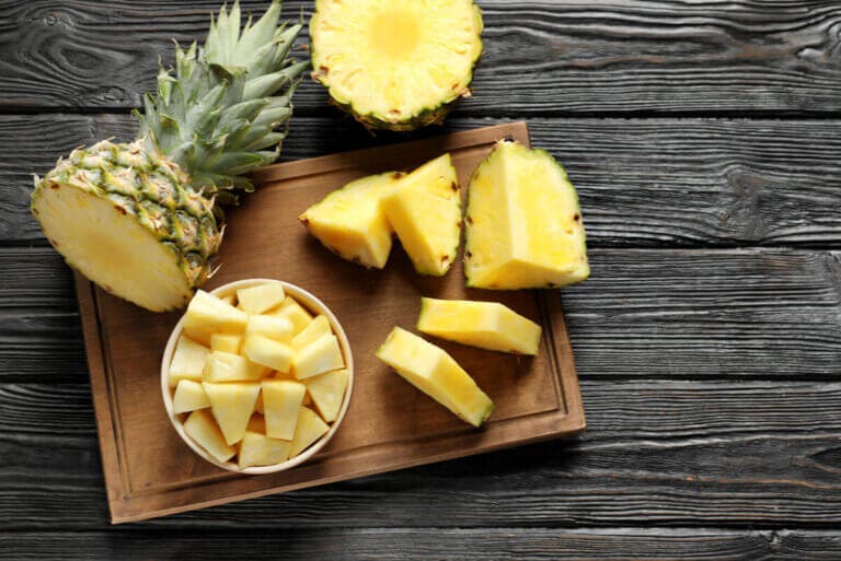 ¿Qué es la bromelina de la piña y para qué sirve?