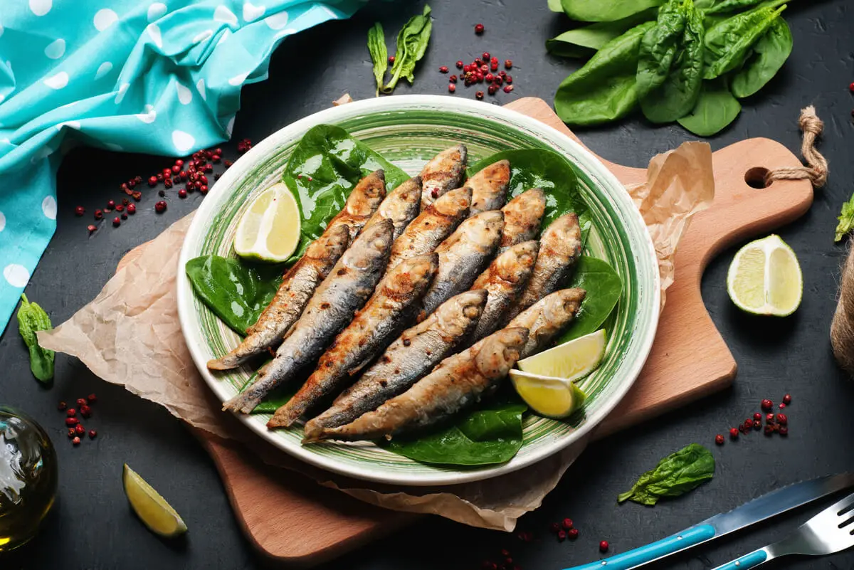 Plato de sardinas.