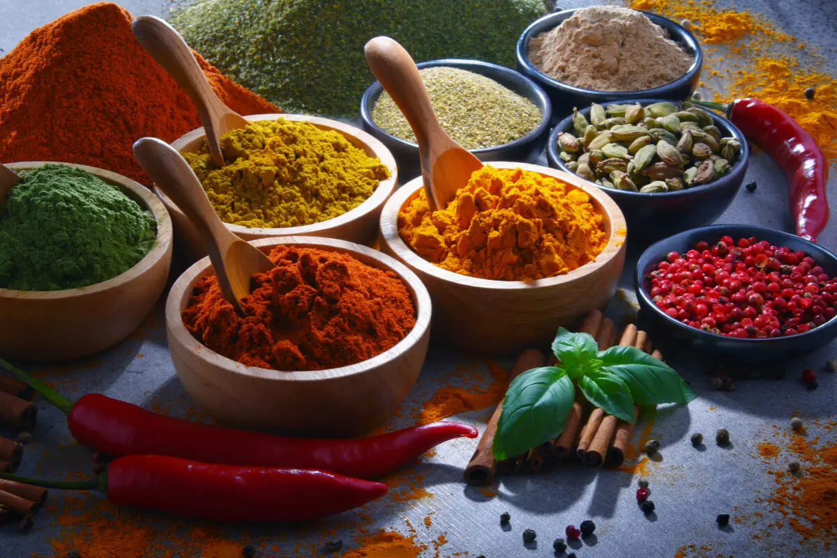 Condimentos y especias para aprender a cocinar.